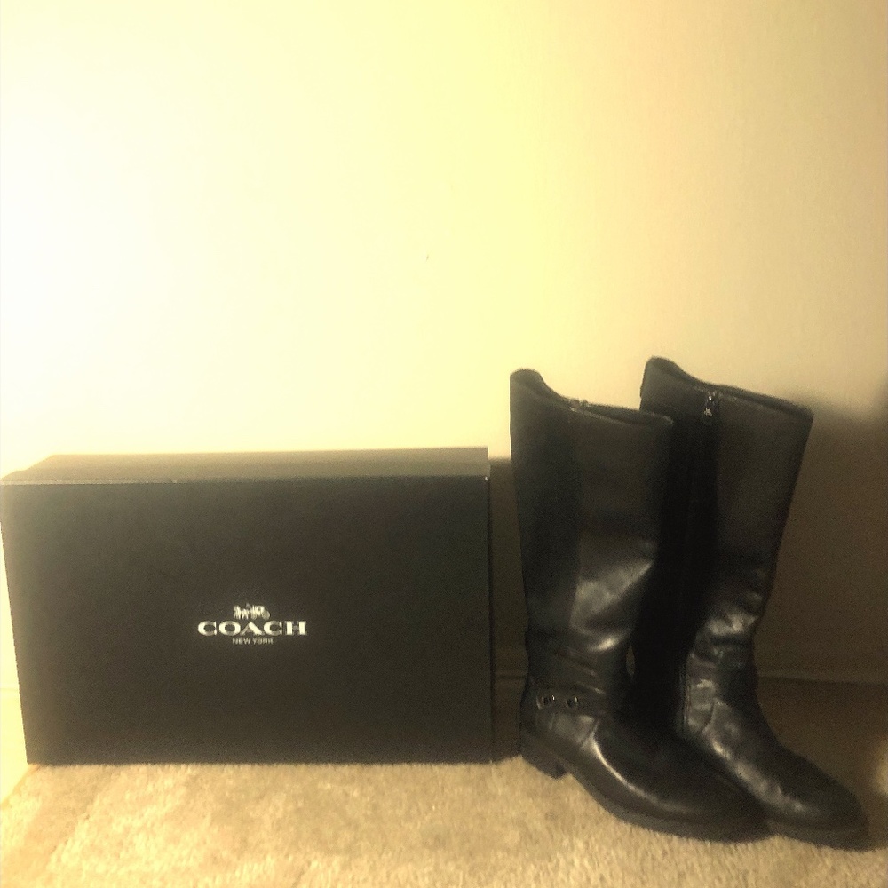 Coach Rider Boots - Picture 2 of 2